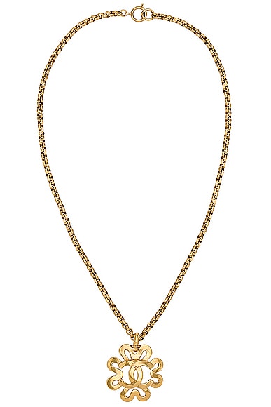 FWRD Renew Chanel Coco Mark Clover Necklace in Light Gold