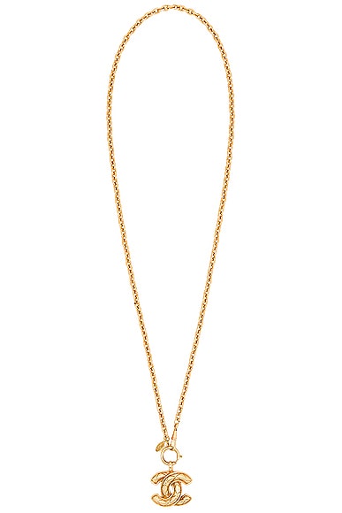 FWRD Renew Chanel Coco Mark Quilted Necklace in Gold