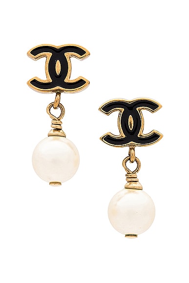 FWD Renew Chanel Coco Mark Pearl Earrings