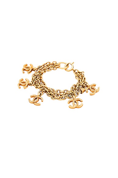 FWRD Renew Chanel Coco Mark Chain Bracelet in Gold
