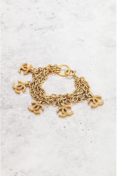 Pre-owned Chanel Coco Mark Chain Bracelet In Gold