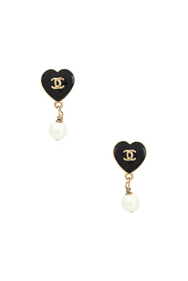 FWRD Renew Chanel Coco Heart Pearl Clip-On Earrings in Gold
