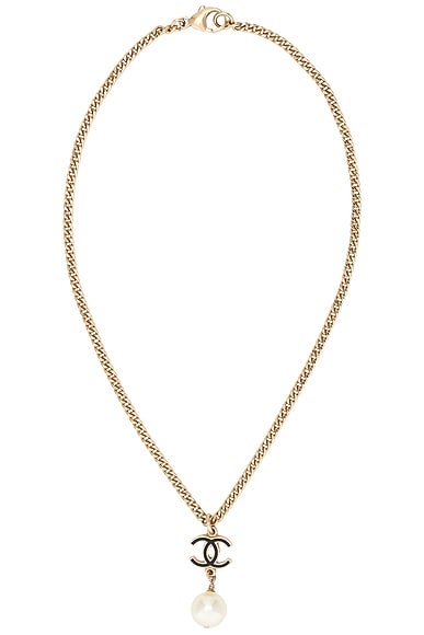 Chanel Coco Mark Pearl Pendant Necklace