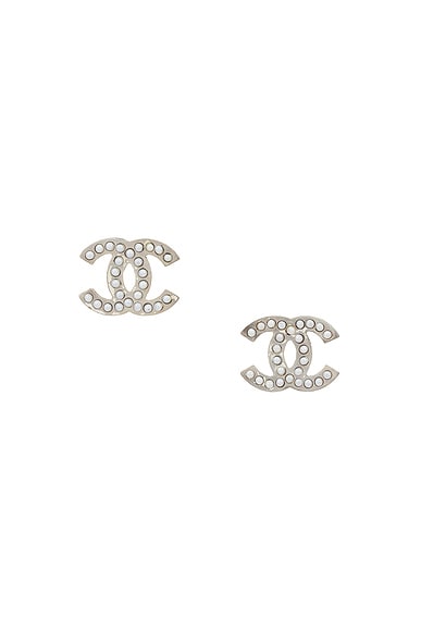 Chanel CC Pearl Clip-On Earrings
