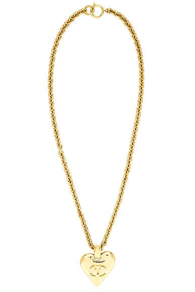 FWRD Renew Chanel 1993 CC Heart Necklace in Gold