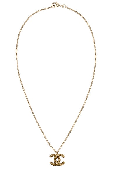 FWRD Renew Chanel Coco Mark Pendant Necklace in Gold