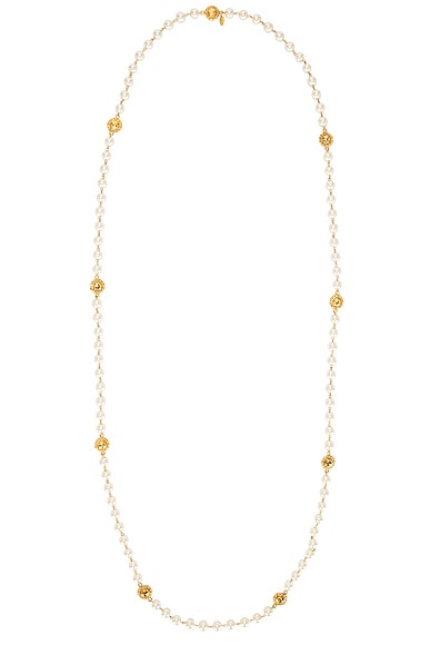 Chanel 1986 Pearl Necklace