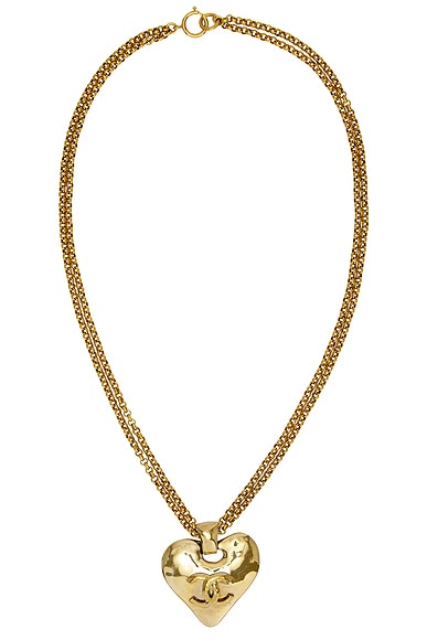 FWRD Renew Chanel 1993 CC Heart Necklace in Gold