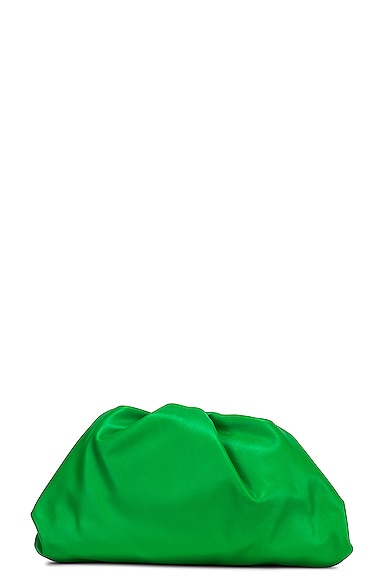 Bottega Veneta Pouch Clutch in Green