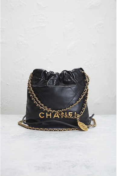 Pre-owned Chanel Quilted Chain Bucket Bag In Black