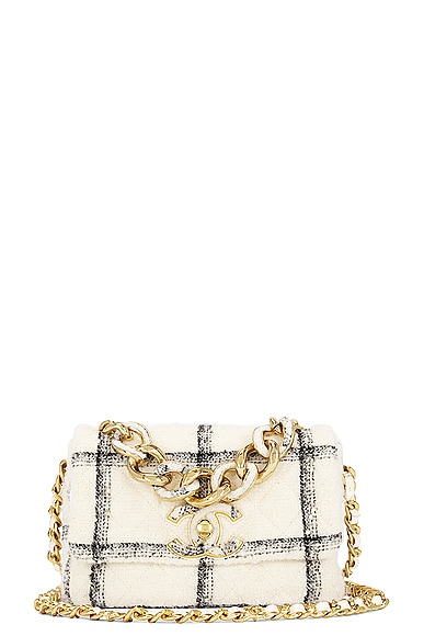 Pre-owned Chanel Tweed Chain Flap Shoulder Bag In Cream