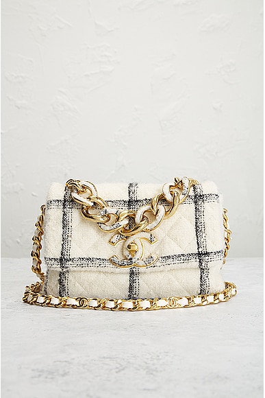 Pre-owned Chanel Tweed Chain Flap Shoulder Bag In Cream