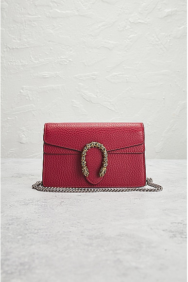 Shop Gucci Dionysus Leather Shoulder Bag In Red