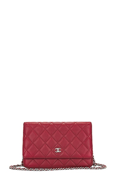 FWRD Renew Chanel Quilted Caviar Wallet On Chain Bag in Red