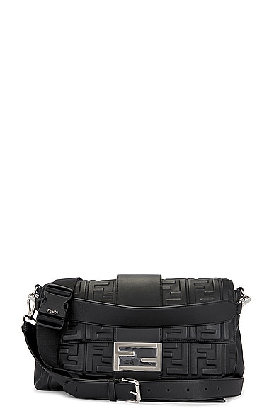 FWRD Renew Fendi Baguette Shoulder Bag in Black