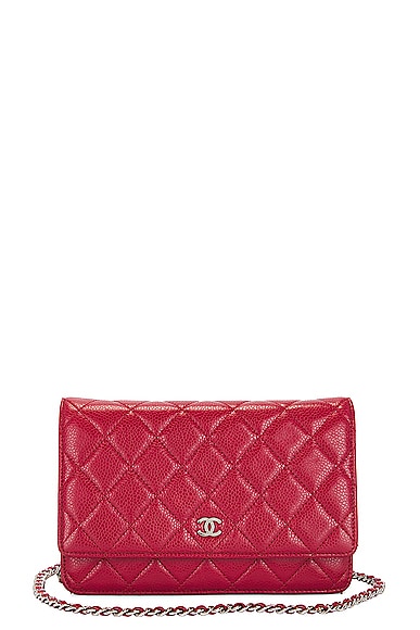 Matelasse Caviar Wallet On Chain Bag in Red