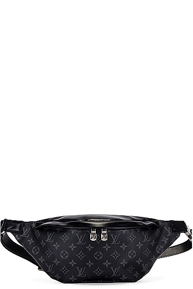 FWRD Renew Louis Vuitton Discovery Bum Bag in Black