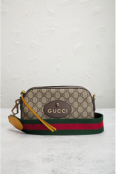 Shop Gucci Gg Supreme Tiger Shoulder Bag In Beige