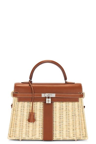 FWRD Renew Hermes Straw Z Stamp Kelly Picnic 35 Handbag in Fauvre Barenia