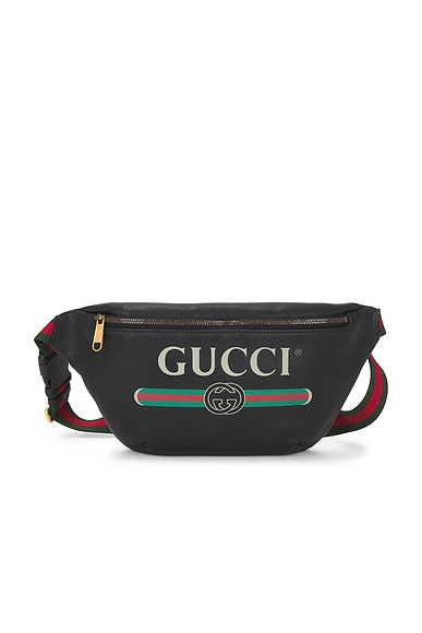 FWRD Renew Gucci Logo Belt Bag in Black