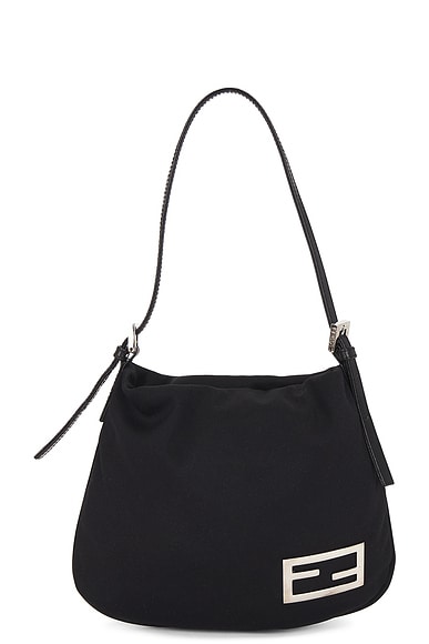 FWRD Renew Fendi Shoulder Bag in Black