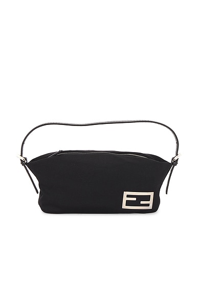 FWRD Renew Fendi Shoulder Bag in Black