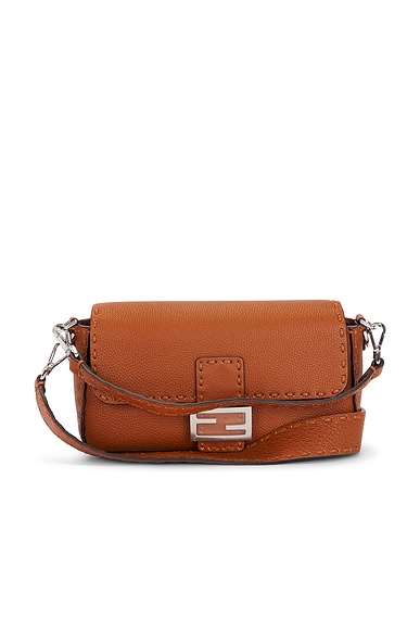 FWRD Renew Fendi Baguette Shoulder Bag in Brown