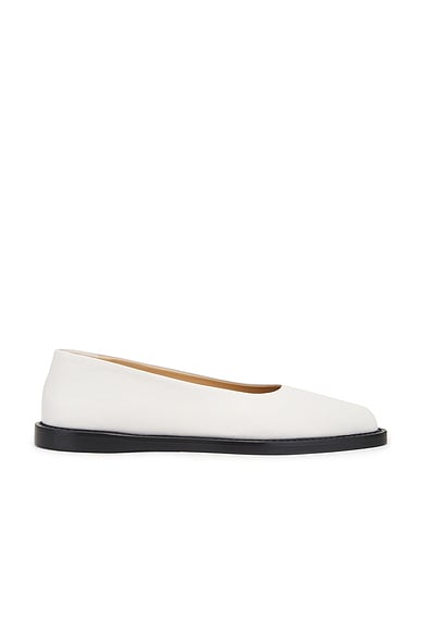 Gabriela Hearst Kati Ballerina Flat in Cream