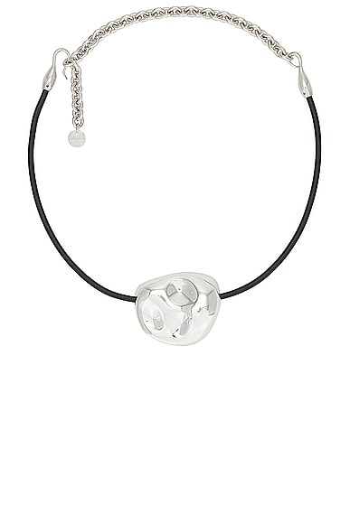 Cleo Choker Necklace in Metallic Silver