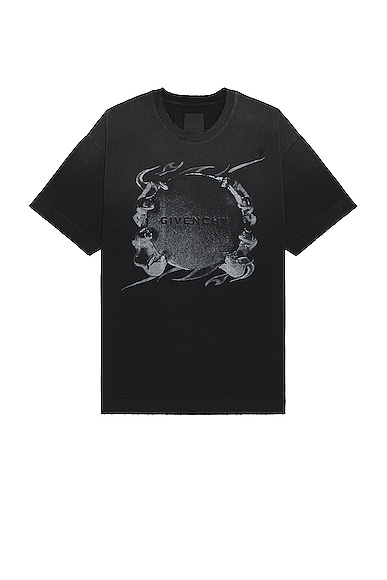 Givenchy Casual Fit Tee in Black
