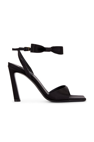 Naked Bow Sandal