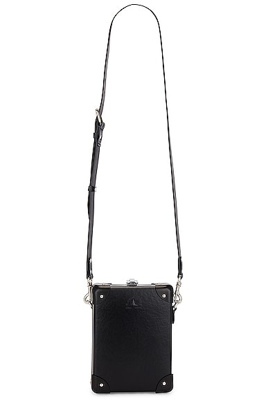 Globe-Trotter Centenary Messenger Bag 21x16x75cm in Black & Black