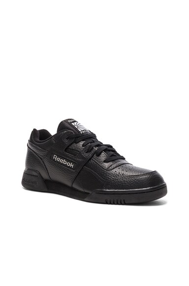 x Reebok Leather Classic Low Sneakers