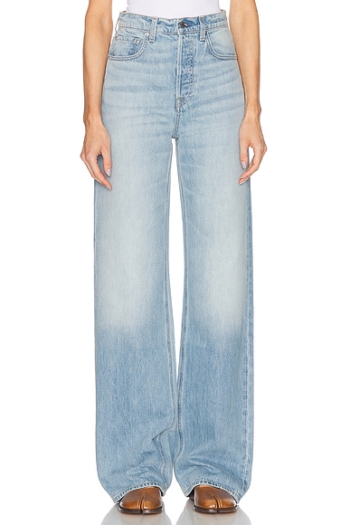 デニム・ジーパン BALENCIAGA Women Denim Pants 4848938 794047 TDW14 4141 BLUE Balenciaga Light blue jeans with distressed hem | VAZLUXE.COM