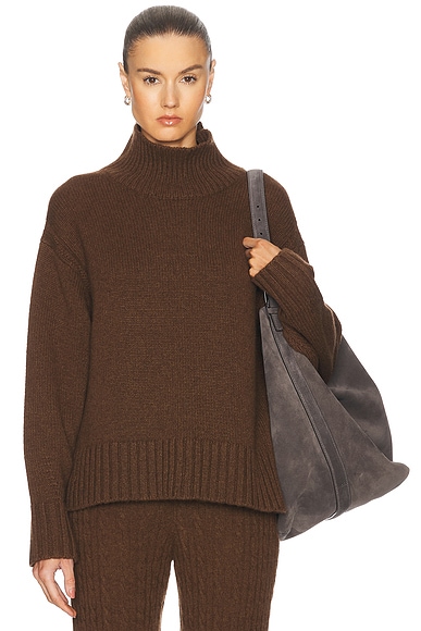 Guest In Residence Cozy Cashmere Turtleneck Sweater in Chestnut