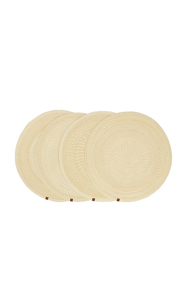 Hunting Season Iraca Bicolor Placemat Set Of 4 in Natural & Natural