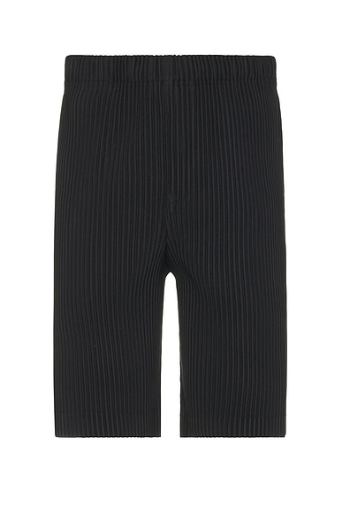 Homme Plisse Issey Miyake Pleated Shorts in Black