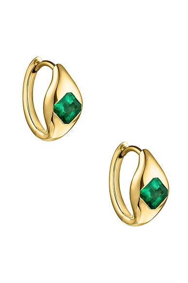 ISA GRUTMAN Colombian Emerald Dome Huggie Hoop Earrings in Yellow Gold