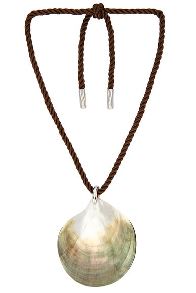 Julietta Shell Necklace in Brown