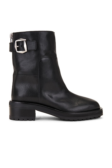 人気 ブランド 服をチェック - 最新トレンドファッション Bottega FWRD | Black in Boots Lean BV Veneta 靴