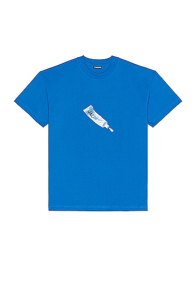 JACQUEMUS Dentifrice T-Shirt in Blue