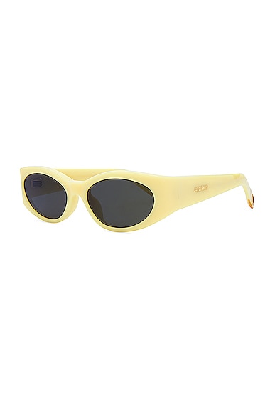 Shop Jacquemus Les Lunettes Ovalo In Yellow  Yellow Gold  & Green