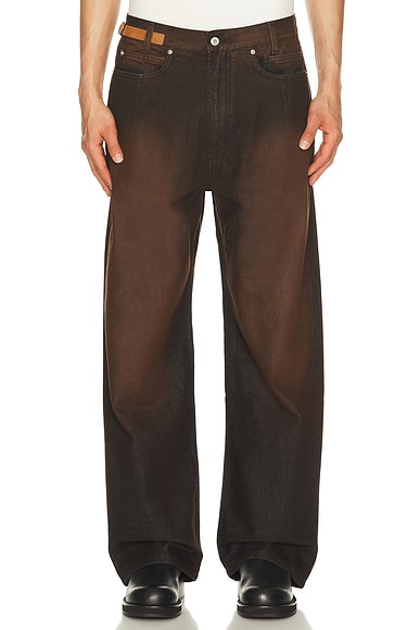 Straight Leg Traveler Jean