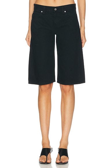 Kinga Short