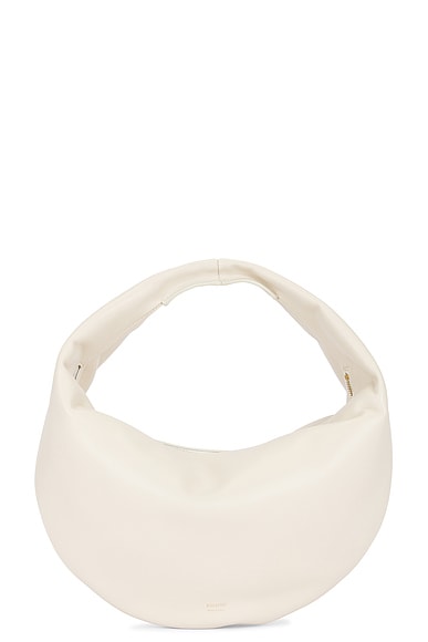 Shop Khaite Olivia Medium Hobo Bag In Off White