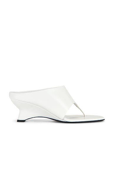 KHAITE Marlow 55 Mule in Chalk