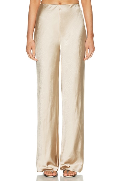 By Marianna Etienne Pant