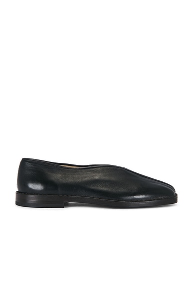 Lemaire Shiny Nappa Lamb Flat Piped Slippers in Black & Dark Chocolate
