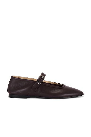 LE MONDE BÉRYL Ballet Leather Mary Jane in Bordeaux