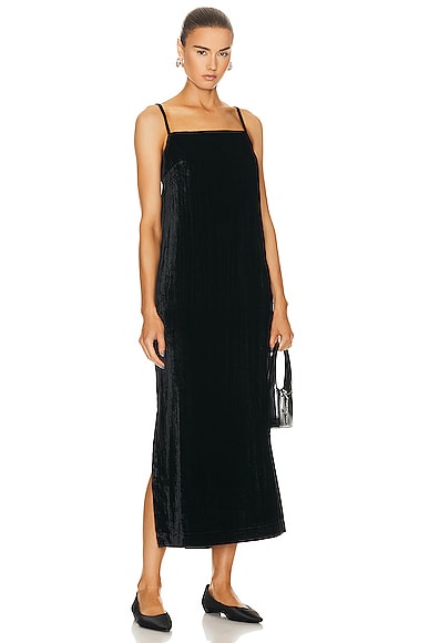 Etinas Long Velvet Dress